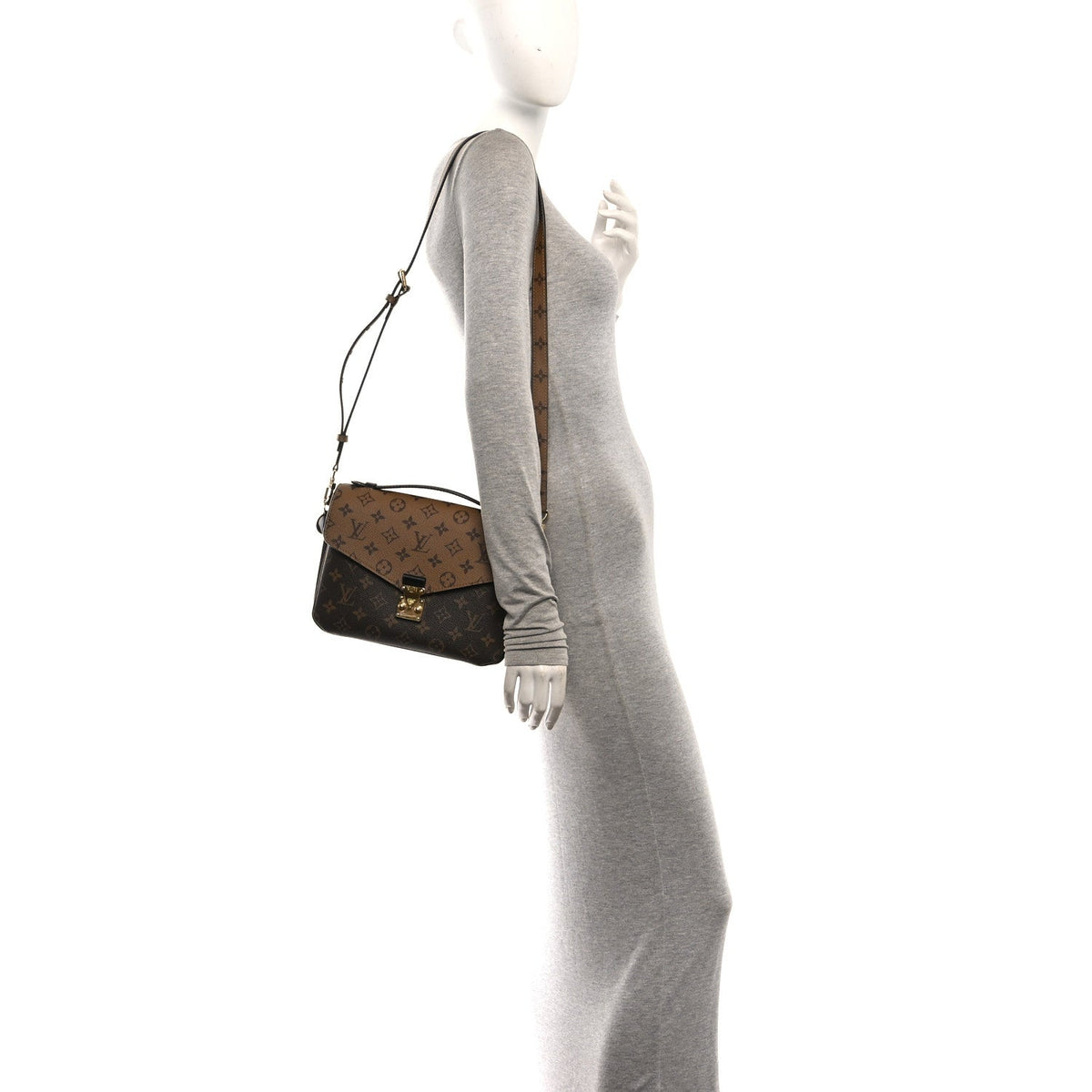 Reverse Monogram Pochette Metis