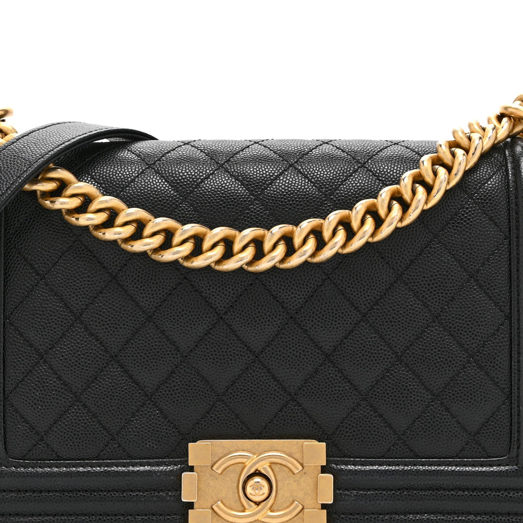Caviar Quilted Medium Boy Flap Black