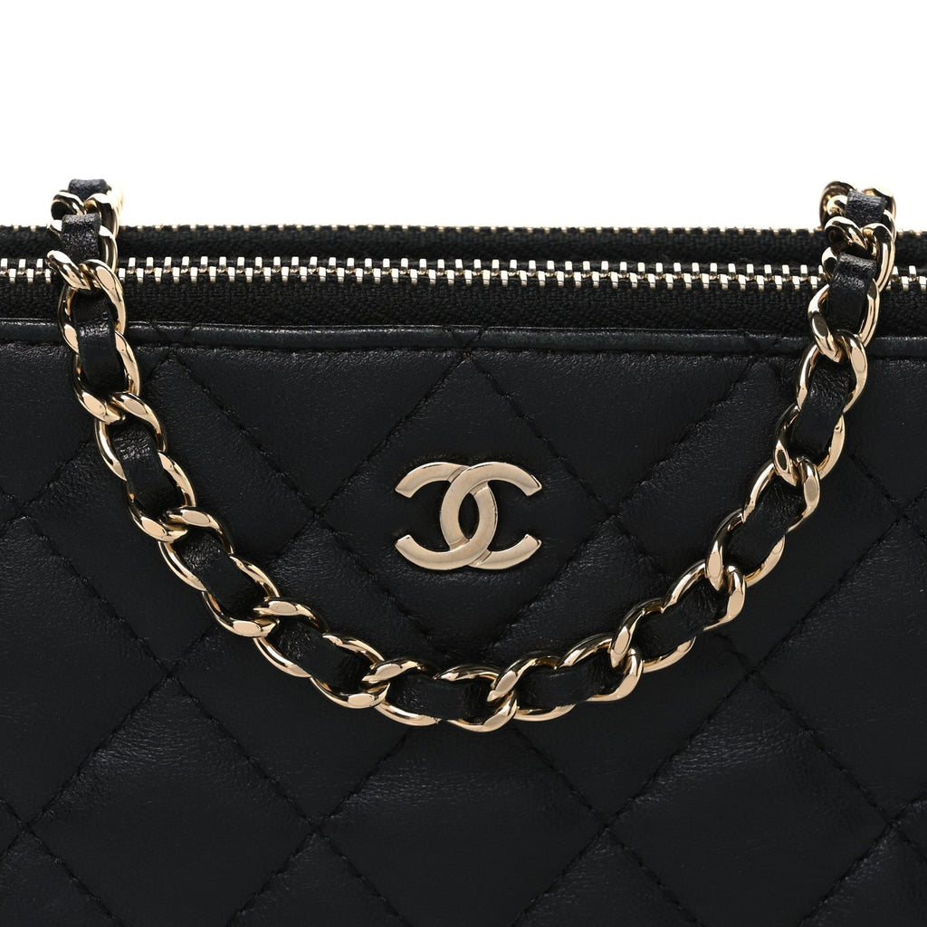 Lambskin Quilted Small Clutch With Chain Black