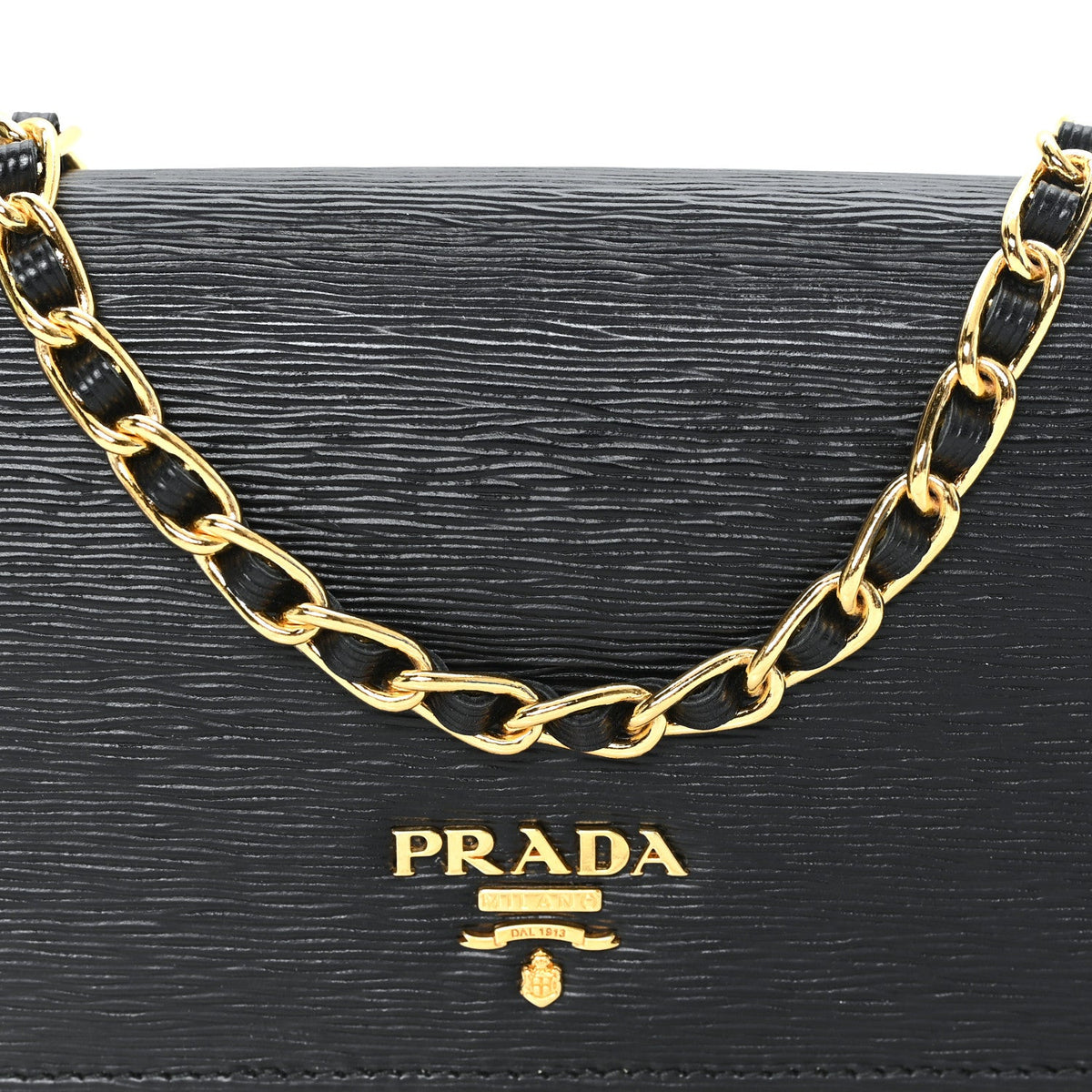 Vitello Move Metal Oro Chain Wallet Black