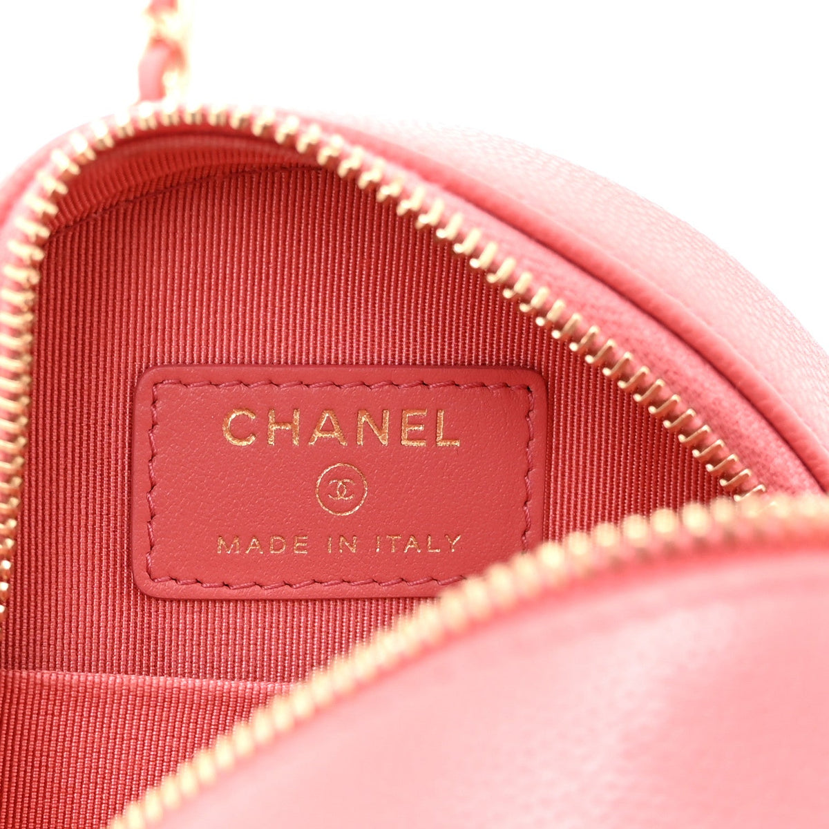 Caviar Quilted Round Clutch With Chain Pink