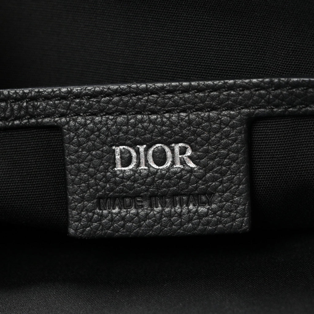 Grained Calfskin Saddle Messenger Bag Black