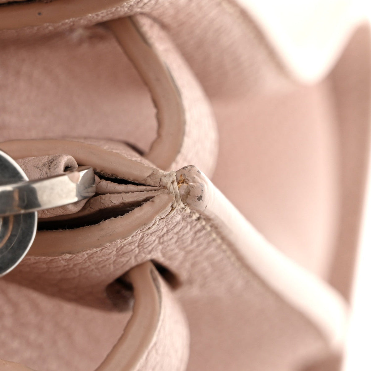 Grained Calfskin Nano Supple Sac De Jour Marble Pink