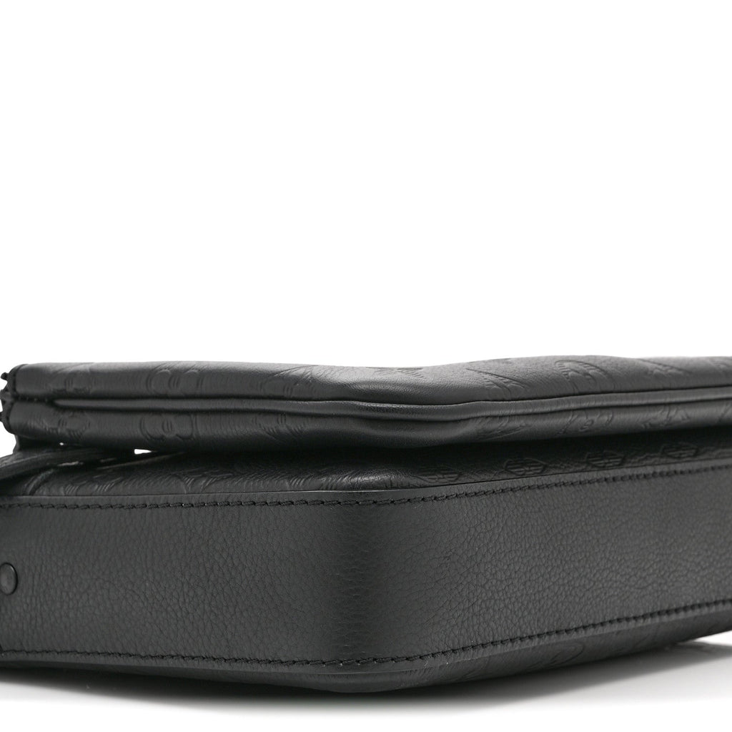 Calfskin Monogram Shadow Trio Messenger Black