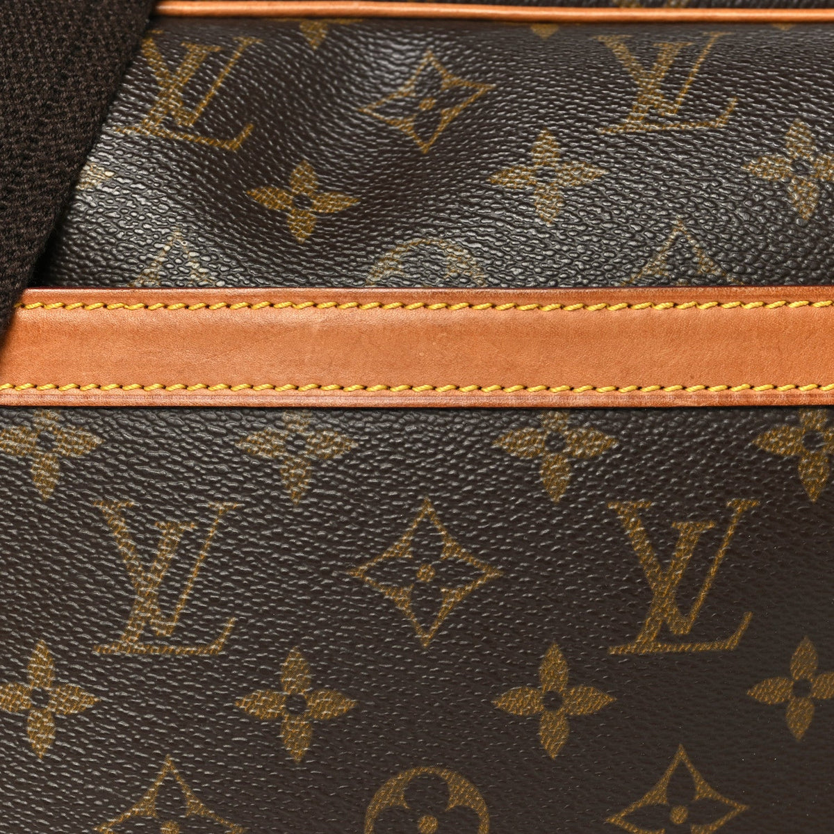 Monogram Reporter PM
