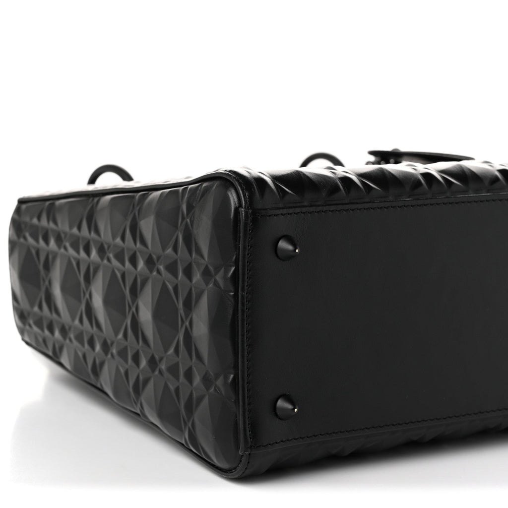 Calfskin Cannage Diamond Cannage Medium Lady Dior Black