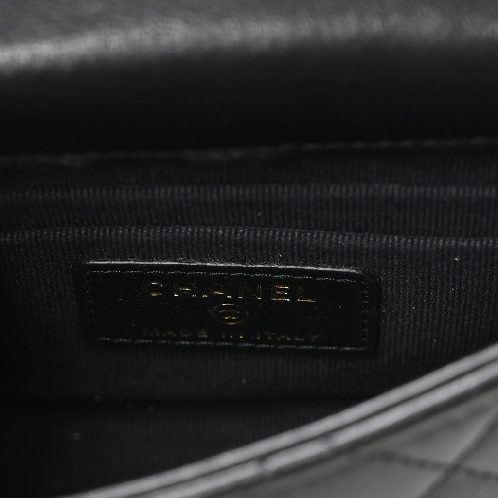 Lambskin Quilted Le Lion CC Chain Wallet Black