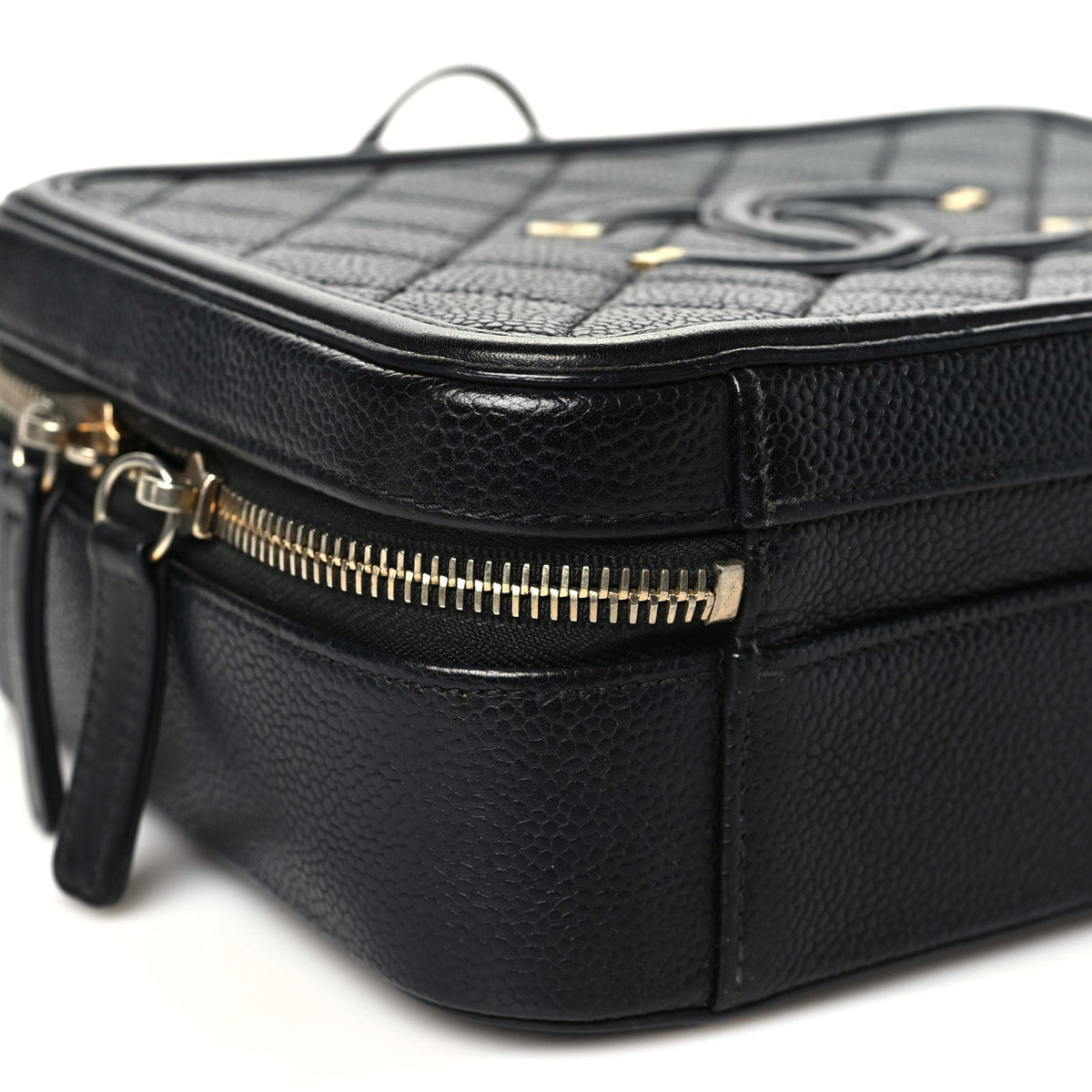 Caviar Quilted Medium CC Filigree Vanity Case Black