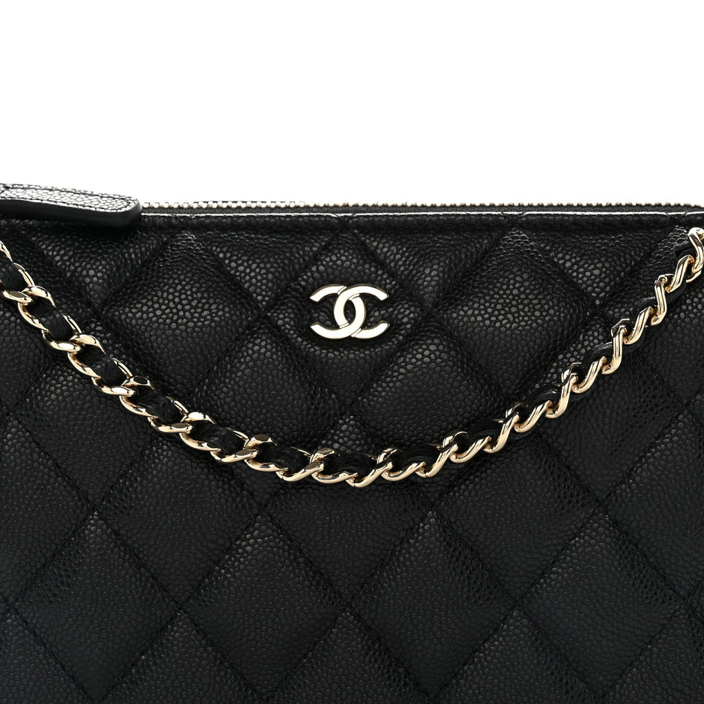 Caviar Quilted Purse With Chain Black