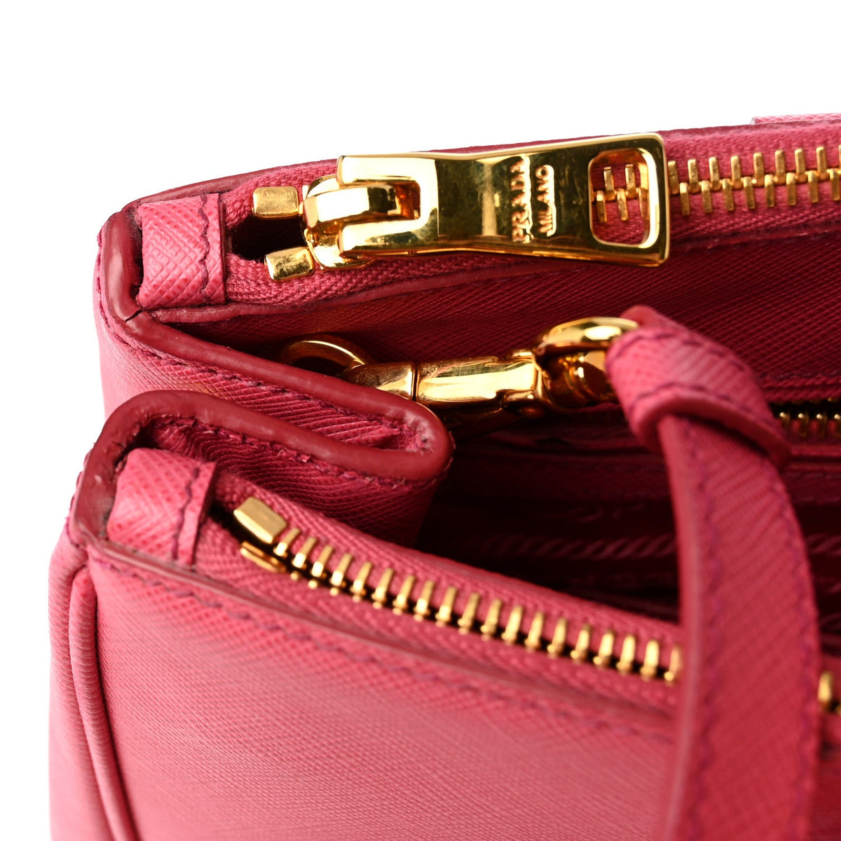 Saffiano Medium Galleria Double Zip Tote Peonia