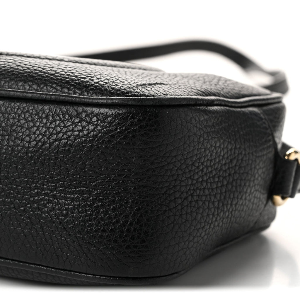 Pebbled Calfskin Small Soho Disco Bag Black