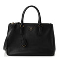 Saffiano Medium Galleria Double Zip Tote  Black