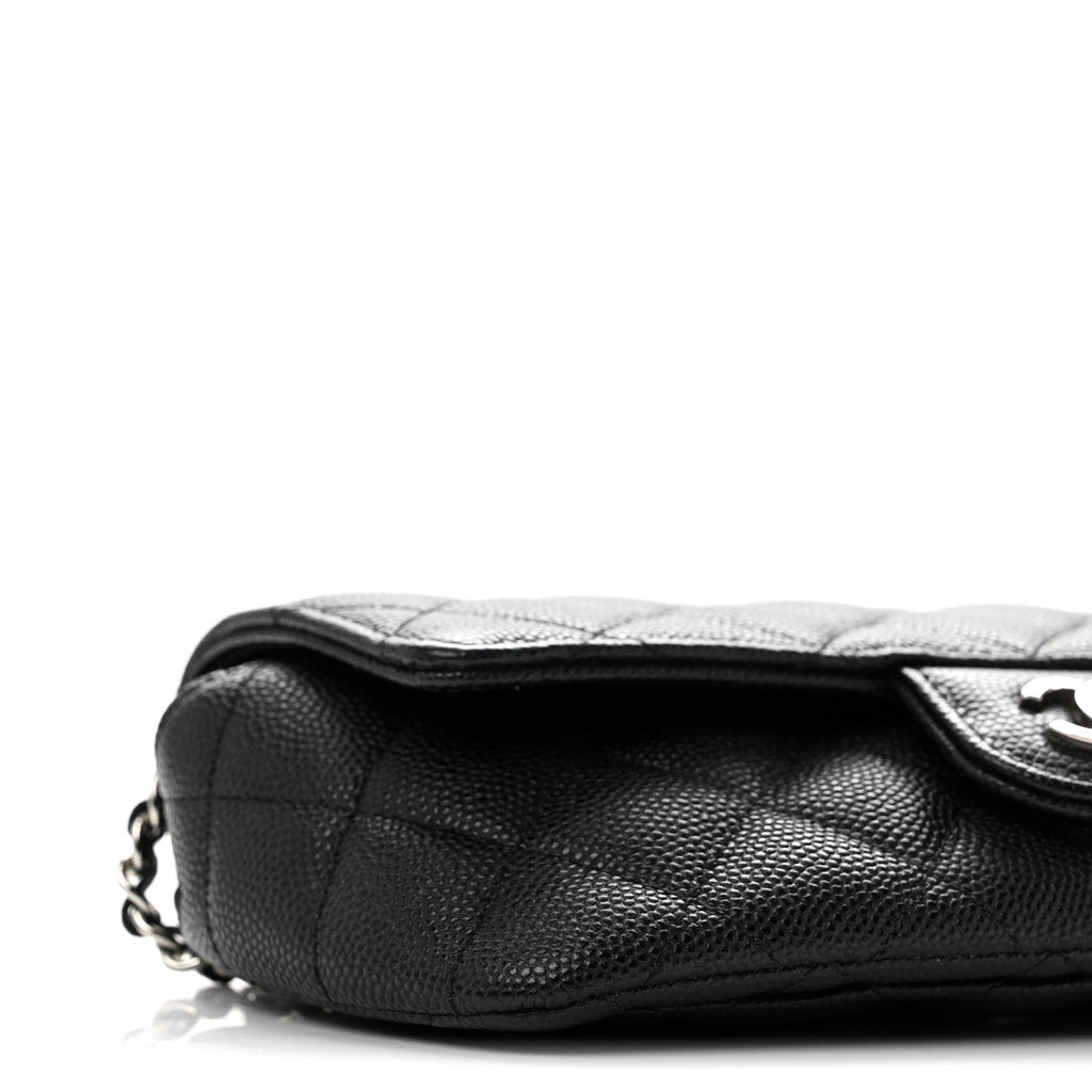 Caviar Quilted Glasses Case With Chain Black