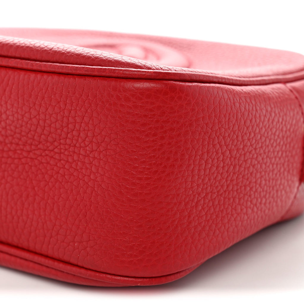 Pebbled Calfskin Small Soho Disco Bag Vibrant Red