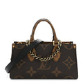 Reverse Monogram Giant OnTheGo East West Chain