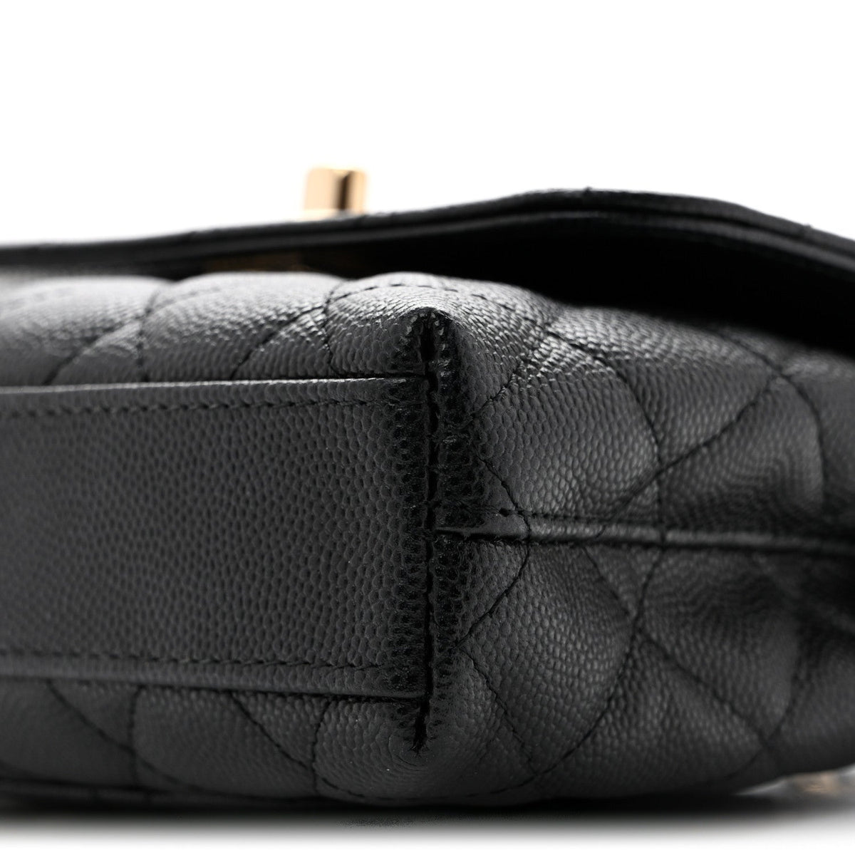 Caviar Quilted Coco Handle Clutch With Chain Black