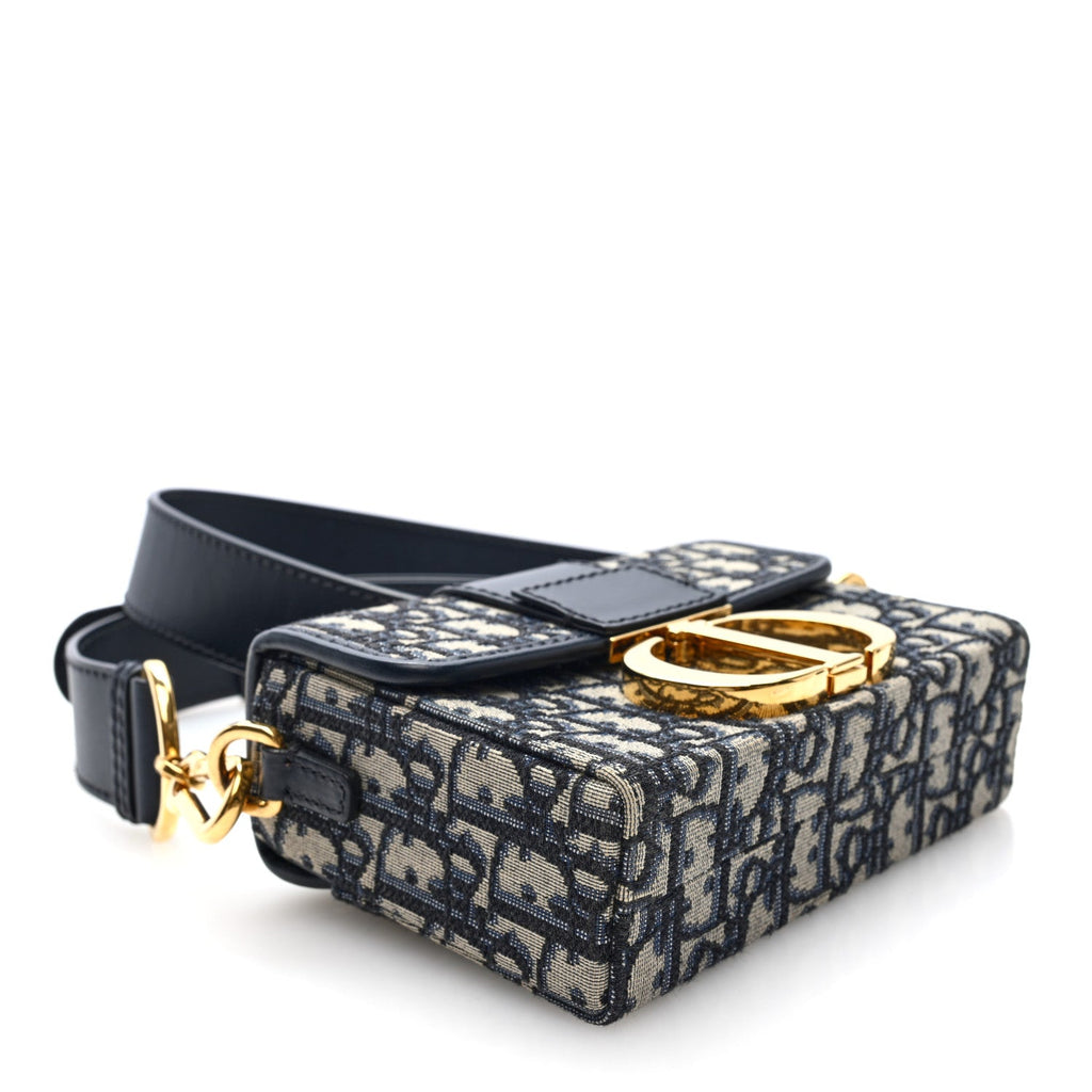 Oblique 30 Montaigne Box Bag Blue