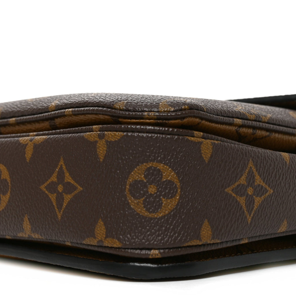 Reverse Monogram Pochette Metis