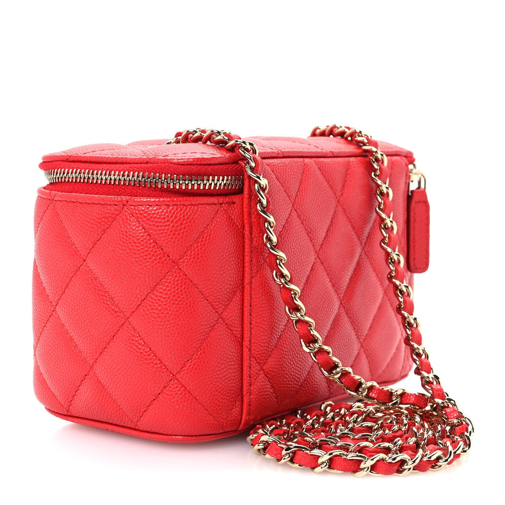 Caviar Quilted Small Vanity Case With Chain Red