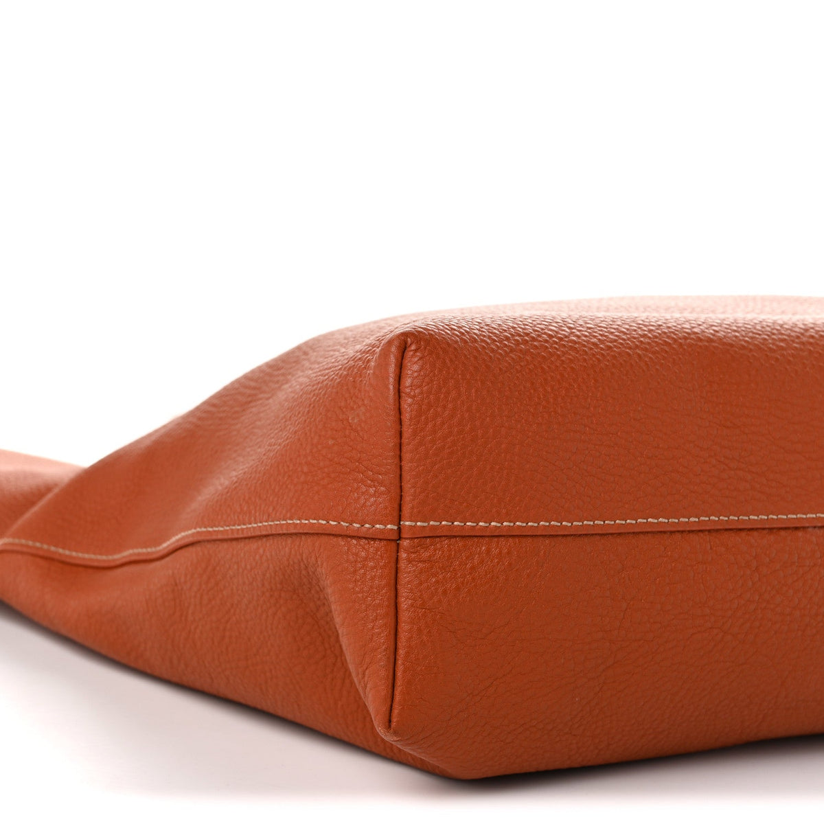 Vitello Daino Shopping Tote Rame