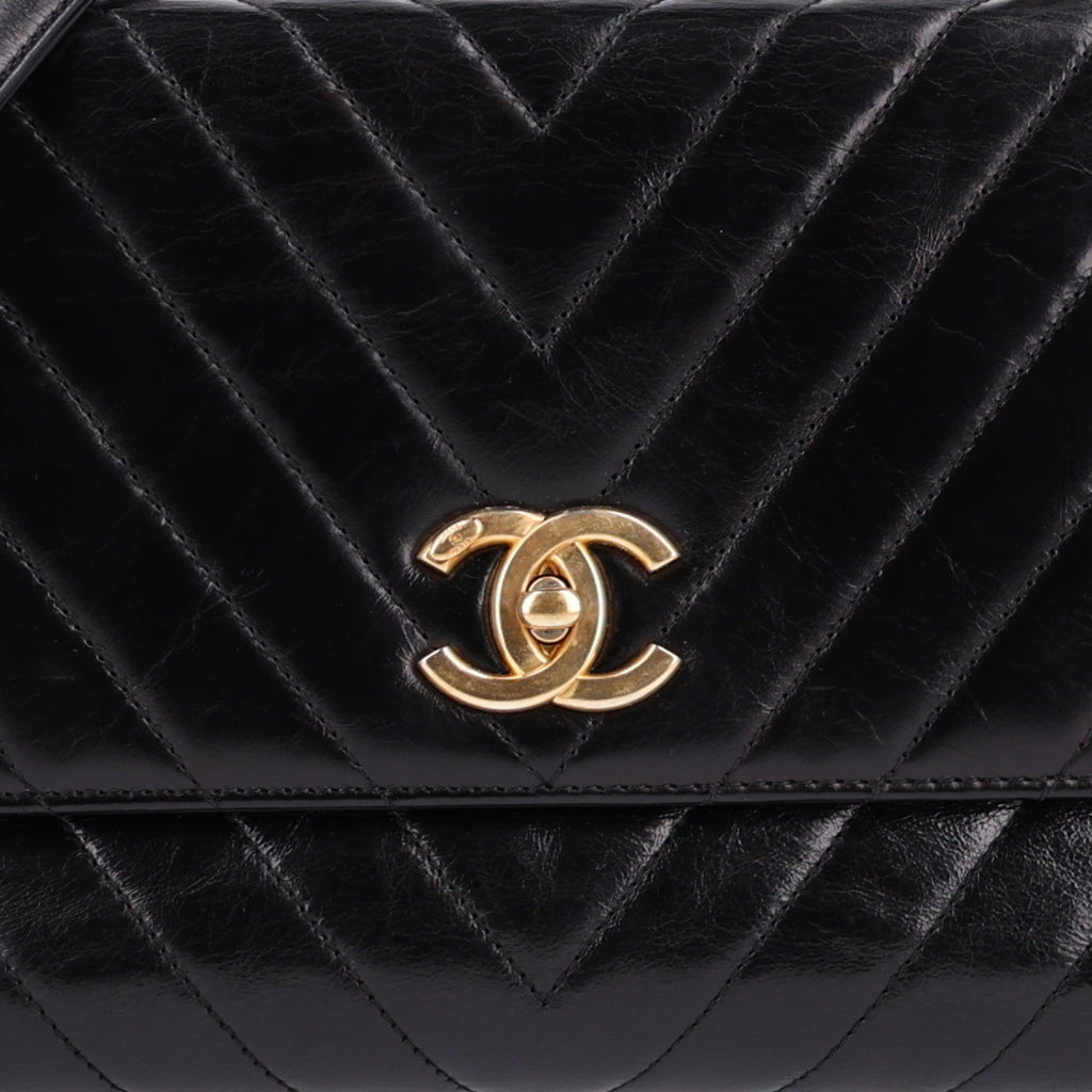 Aged Calfskin Chevron Quilted Small Coco Handle Flap Black