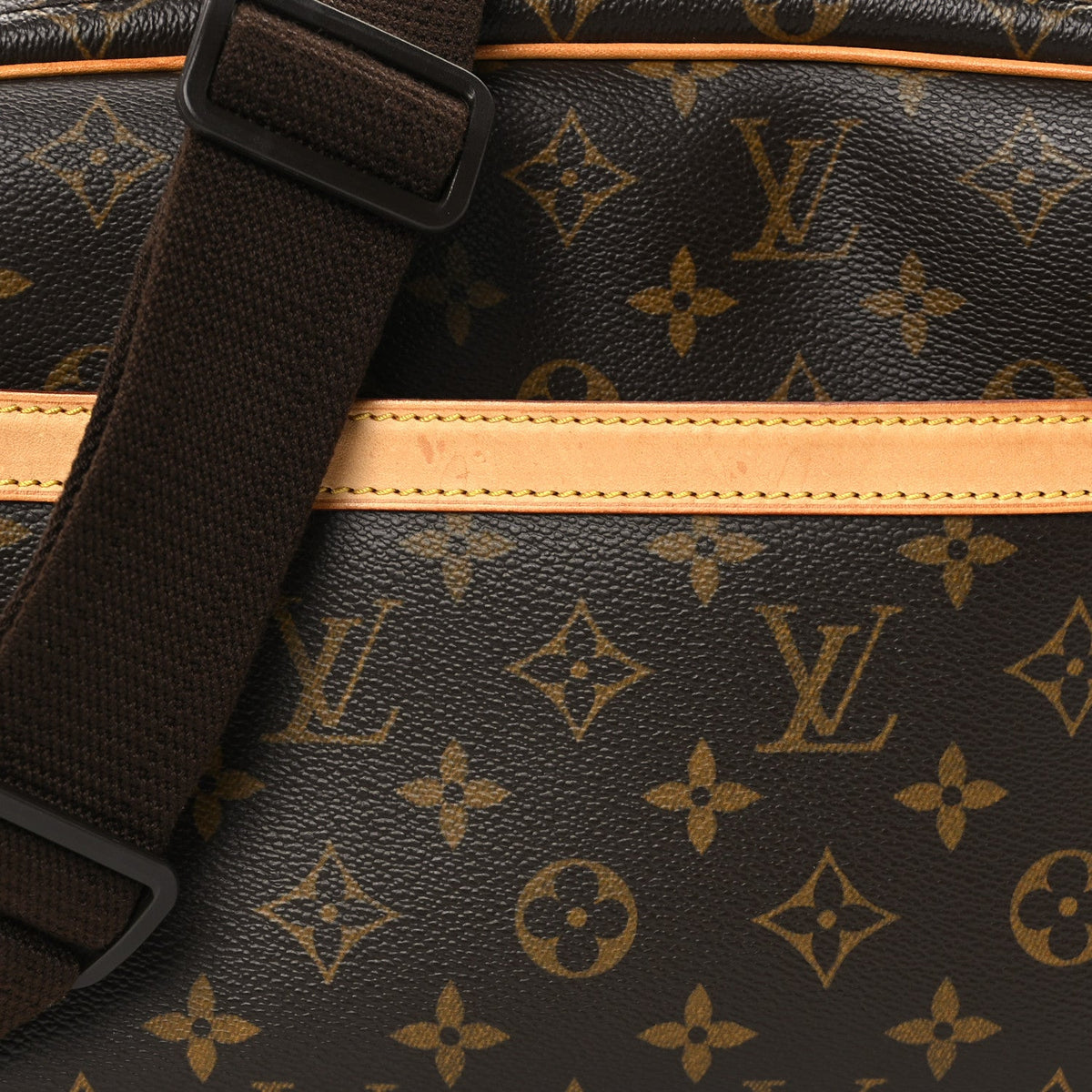Monogram Reporter PM