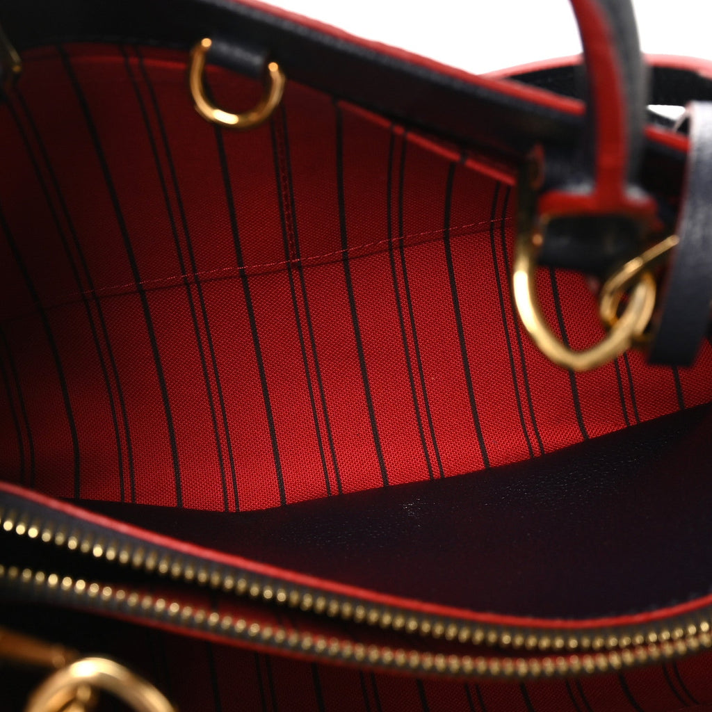 Empreinte Montaigne BB Marine Rouge