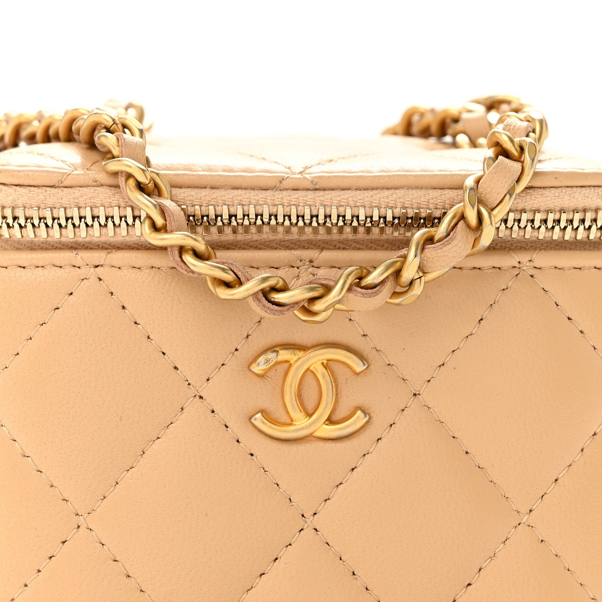 Lambskin Quilted Pearl Crush Mini Vanity Case With Chain Beige