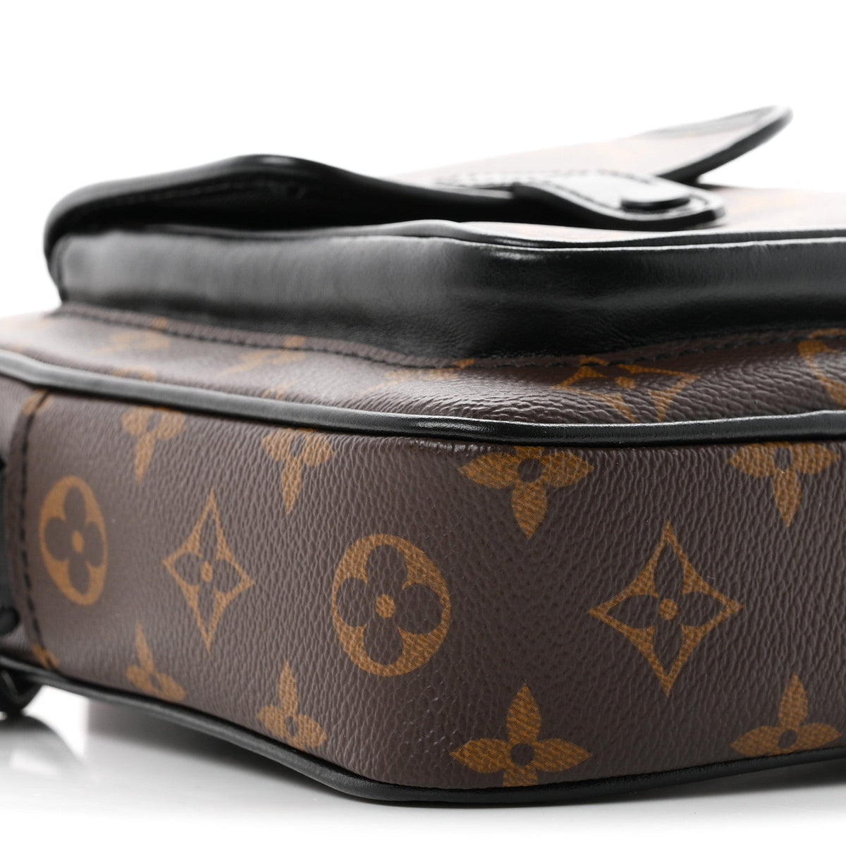 Monogram Macassar Christopher Wearable Wallet