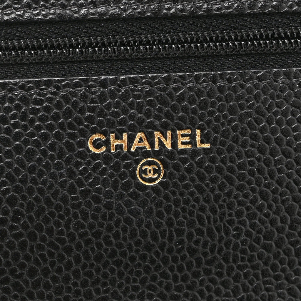 Caviar Quilted Wallet on Chain WOC Black