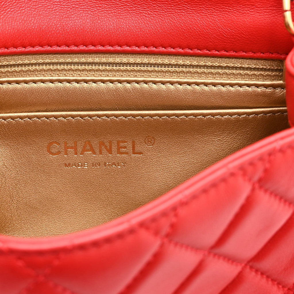 Lambskin Quilted Mini Pearl Crush Flap Red