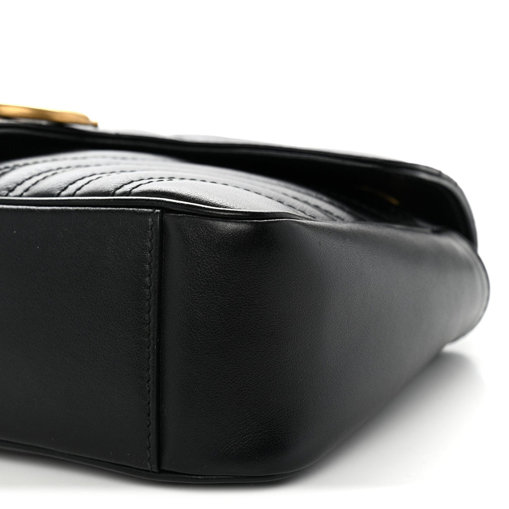 Calfskin Matelasse Small GG Marmont Shoulder Bag Black