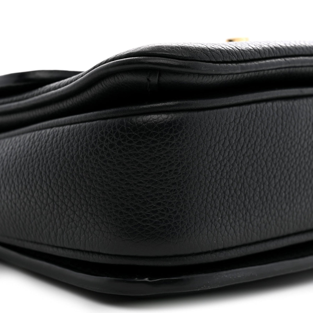 Grained Calfskin Lockme Oxford Black