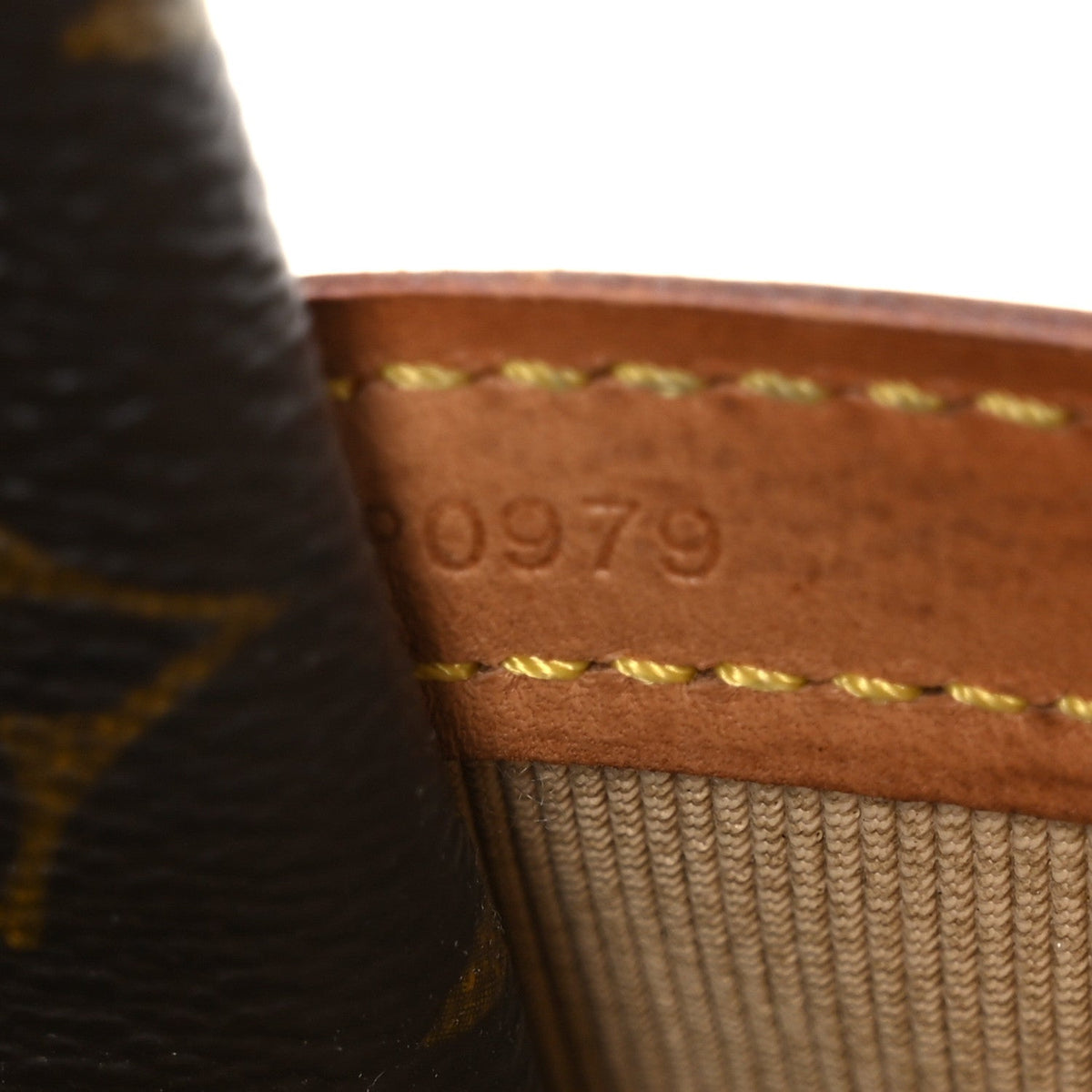 Monogram Reporter PM