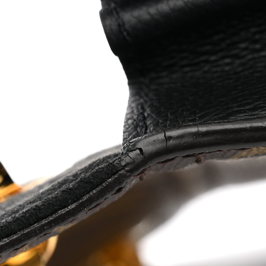 Monogram Victoire Black