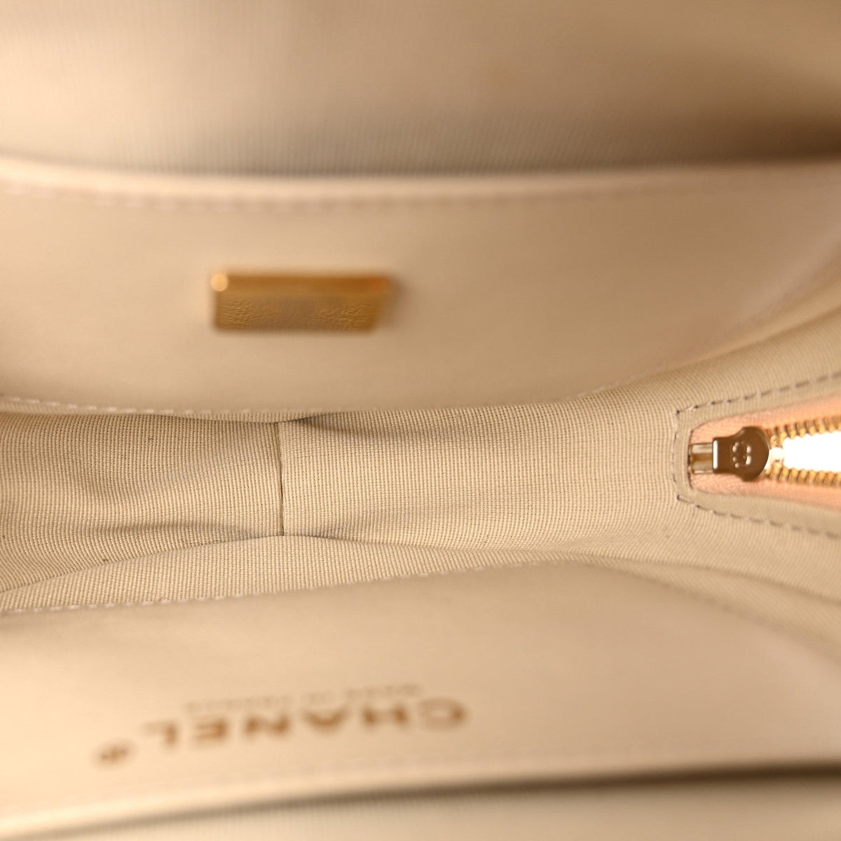 Metallic Lambskin Quilted CC In Love Heart Bag Gold