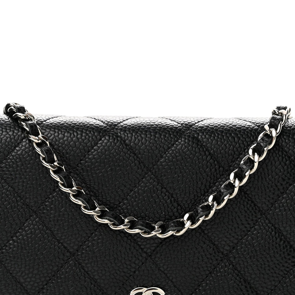 Caviar Quilted Wallet on Chain WOC Black