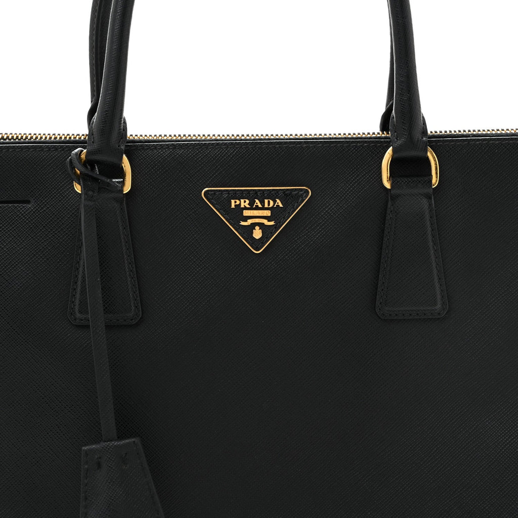 Saffiano Lux Large Galleria Double Zip Tote Black