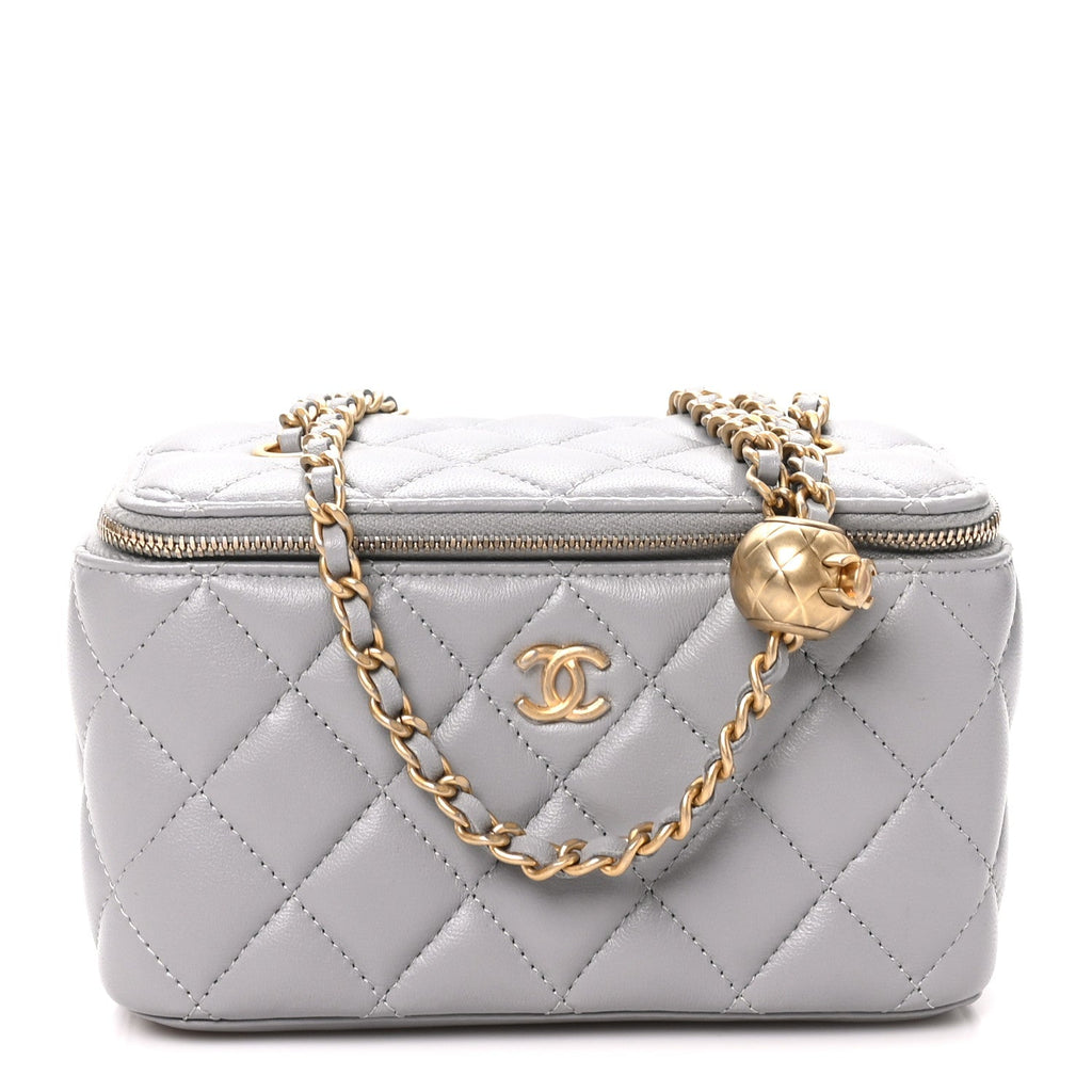 Lambskin Quilted Small Pearl Crush Vanity Case With Chain Grey