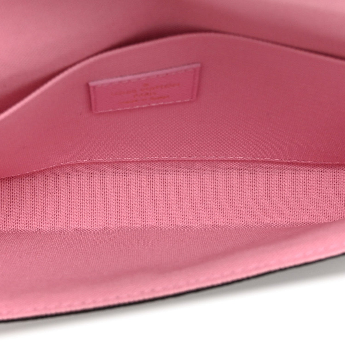 Monogram 2022 Christmas Animation Paris Pochette Felicie Chain Wallet Pink
