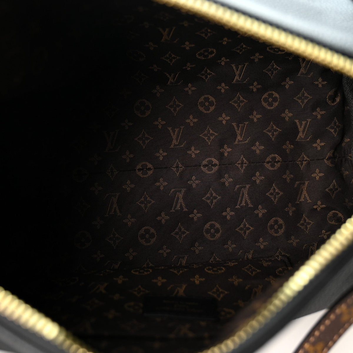 Calfskin Monogram Express PM Black