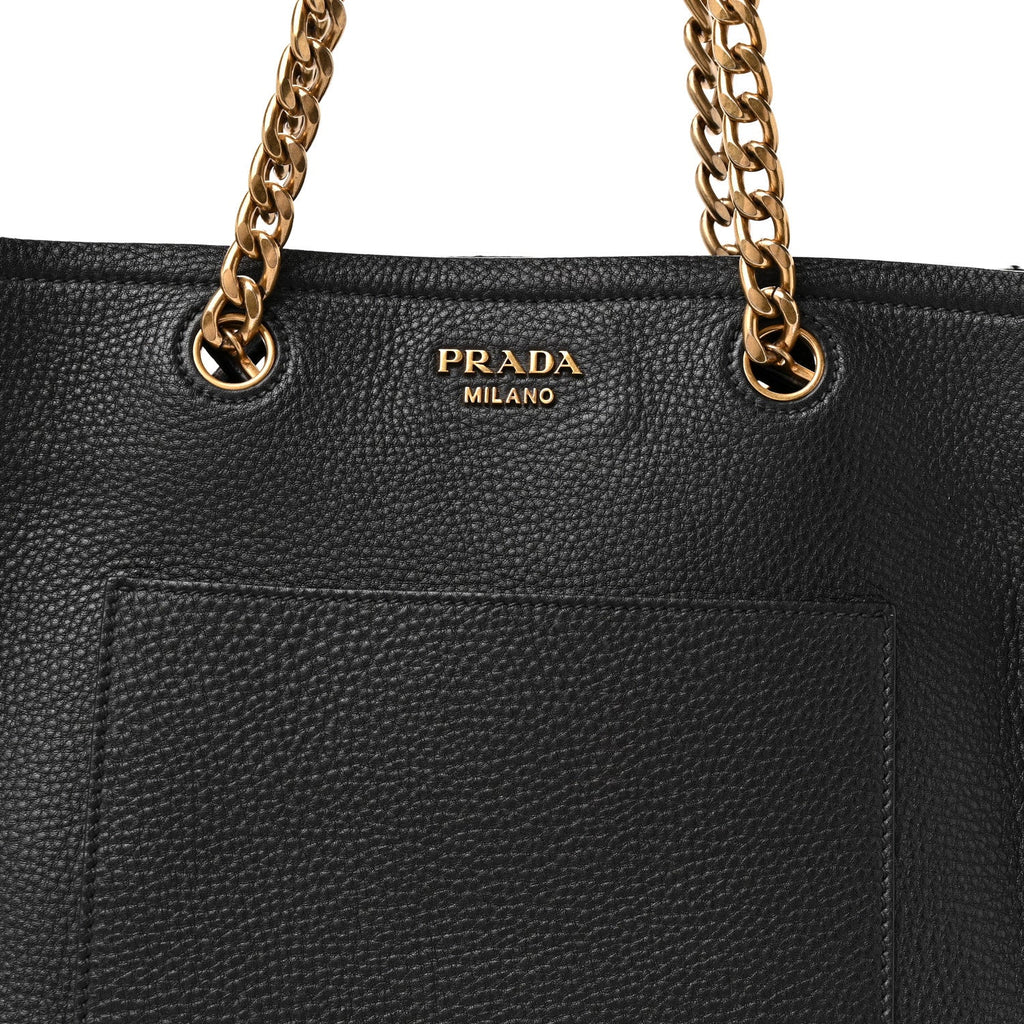 Vitello Daino Chain Shopping Tote Black