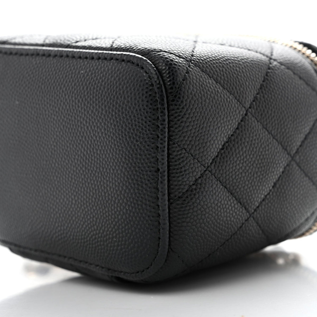 Caviar Quilted Mini Vanity Case With Chain Black