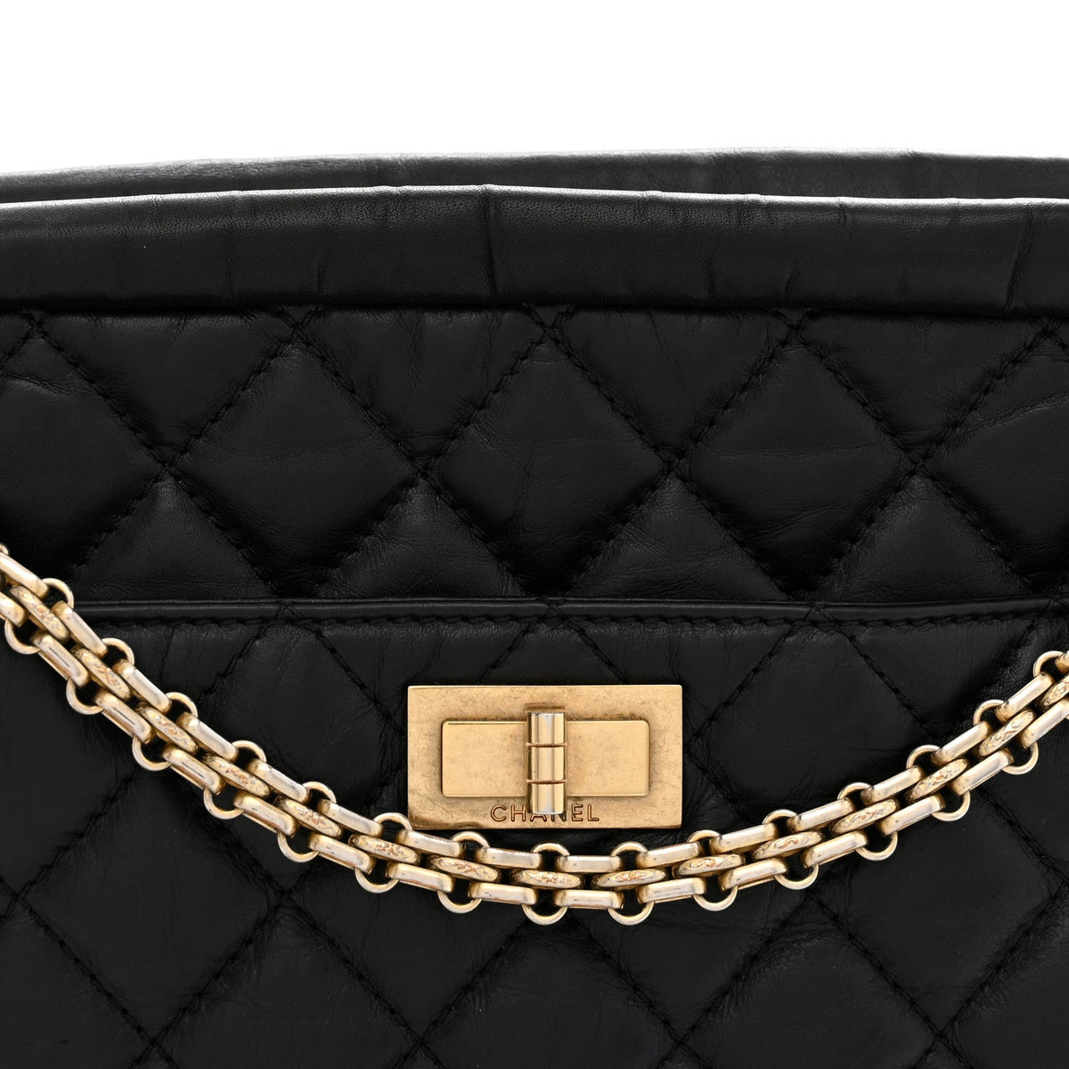 Aged Calfskin Quilted Medium Reissue Camera Case Black