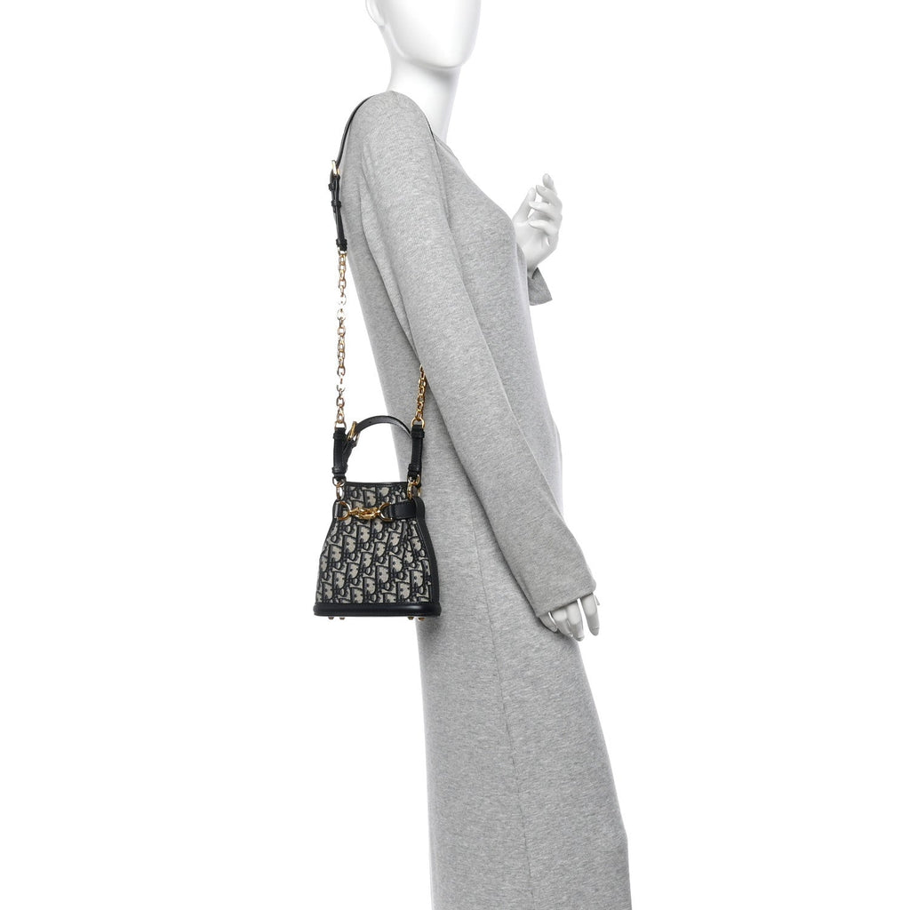 Oblique Calfskin Small C'est Dior Bucket Bag Blue