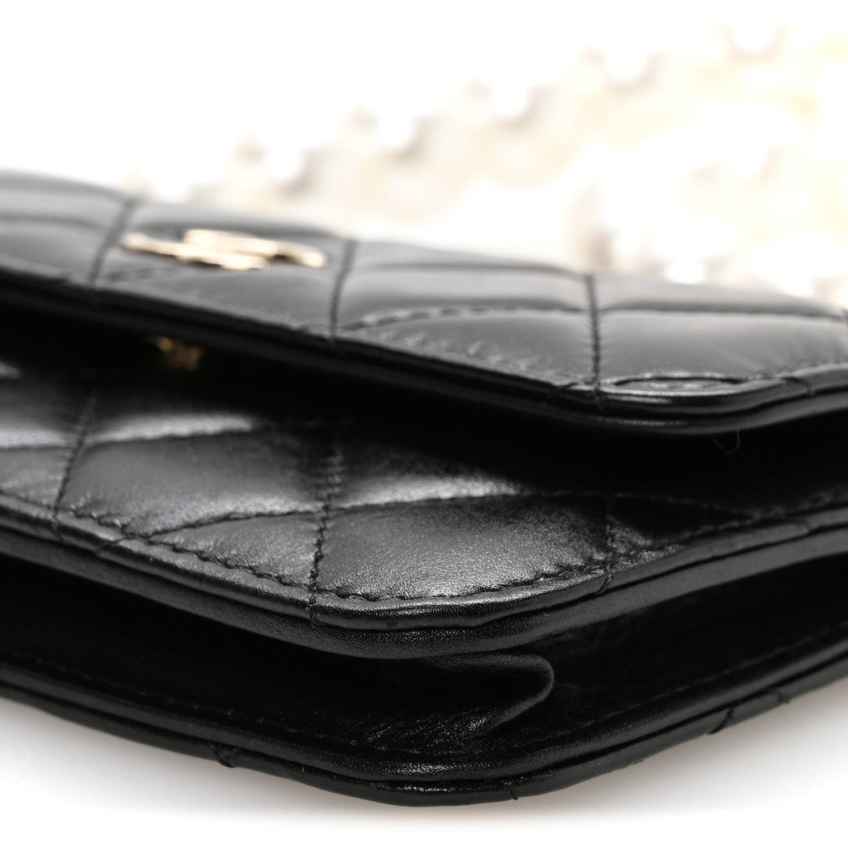 Calfskin Quilted Mini Maxi Pearls Wallet On Chain WOC Black