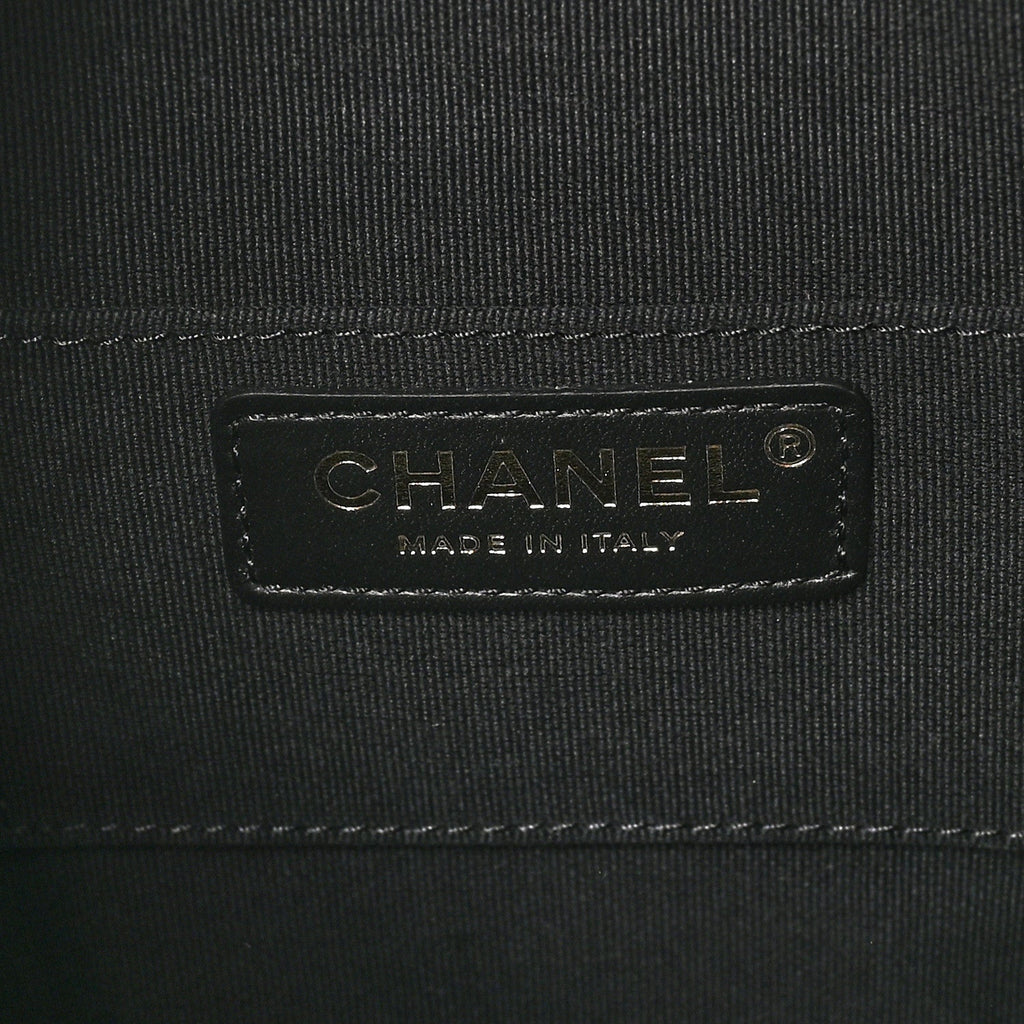 Lambskin Quilted Chain Logo Top Handle Small Round Black