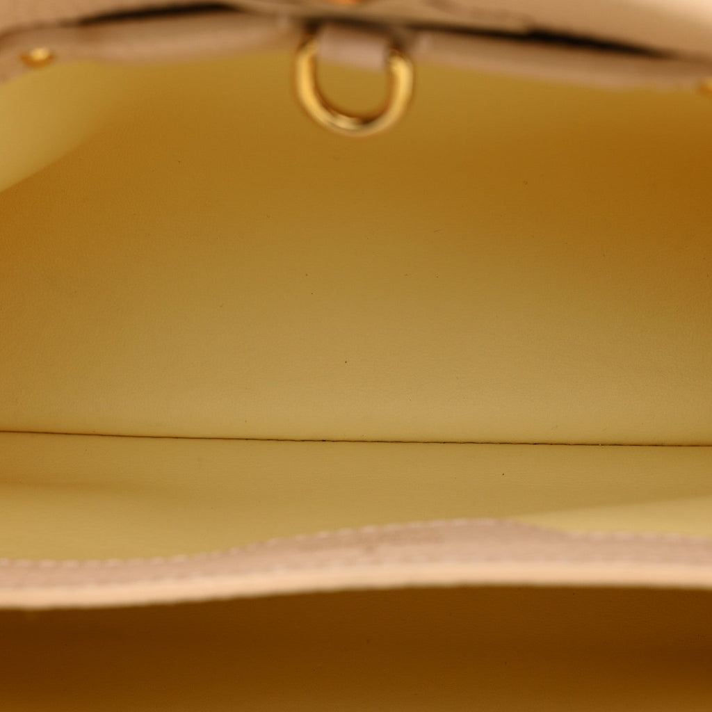 Taurillon Enamel Flower Chain Capucines BB Beige Yellow Creme