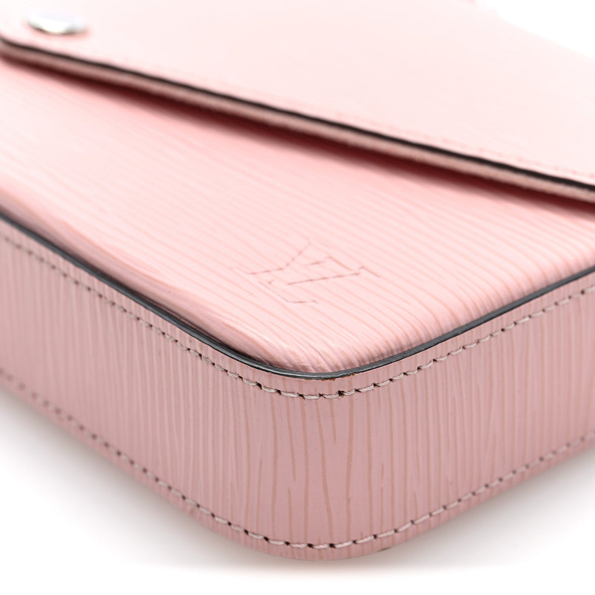 Epi Pochette Felicie Rose Ballerine