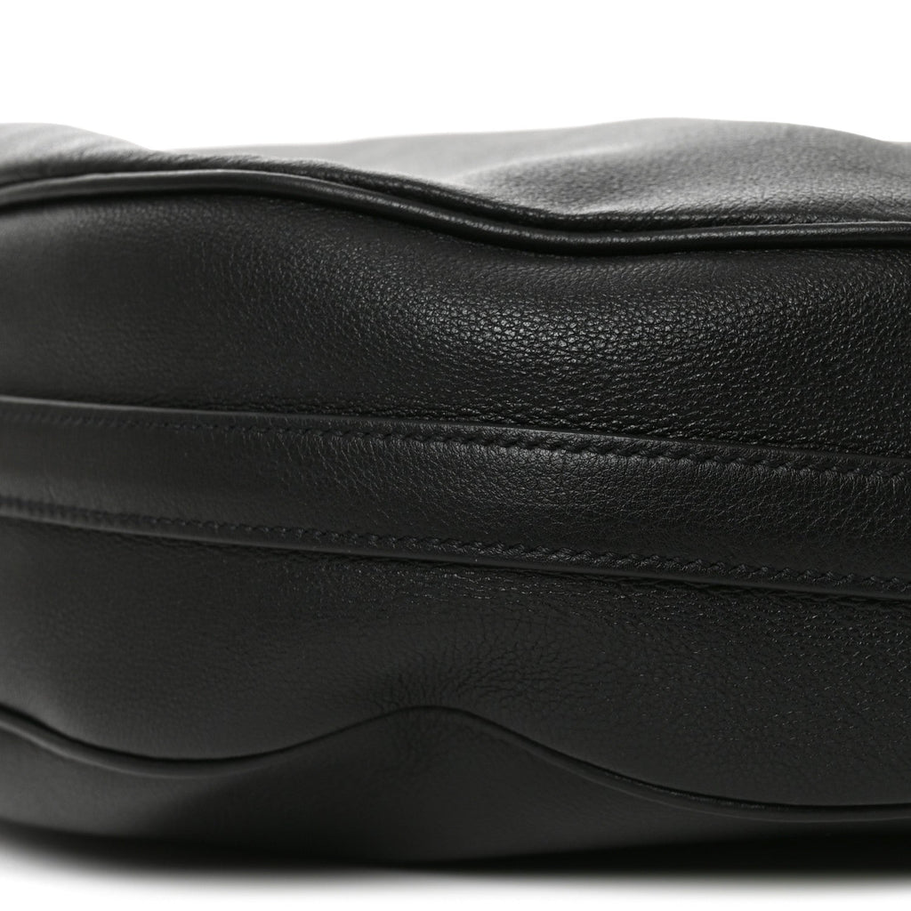 Vitello Daino Medium Arque Shoulder Bag Black